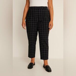 Stradivarius Black Windowpane Plaid Slim Ankle Trousers | Size 6